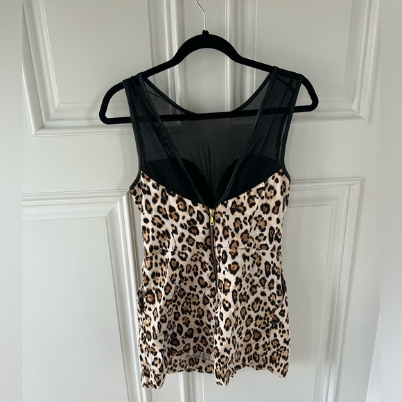 Guess Beige Leopard Illusion Romper Size 4 - Picture 4 of 4